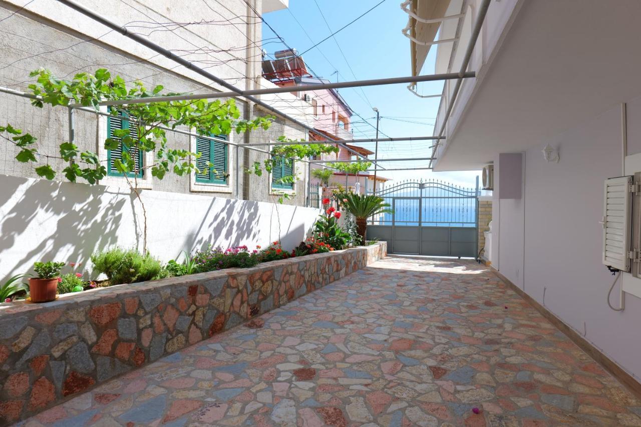 Kosta Apartments Sarande Ngoại thất bức ảnh